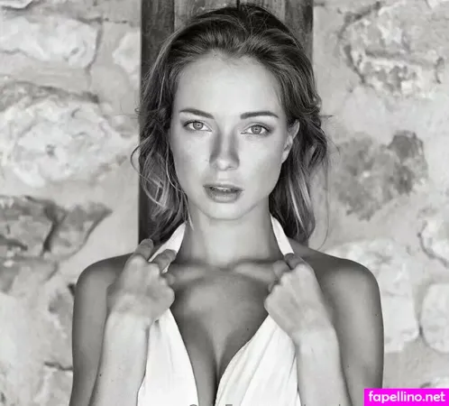 Modelandreevaa OnlyFans Thumbnail #xhRwt5xoFz