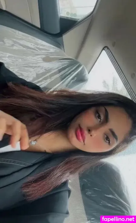 Modelazal1 OnlyFans Thumbnail #hDT67A58Mg