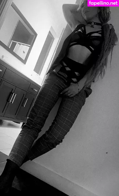 Modeljenn OnlyFans Thumbnail #7K0uRTrnvE