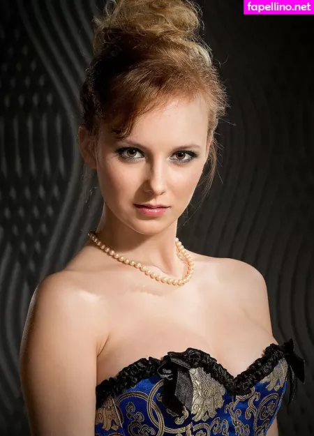 Modelkartei OnlyFans Thumbnail #O3iAq8Xi9g