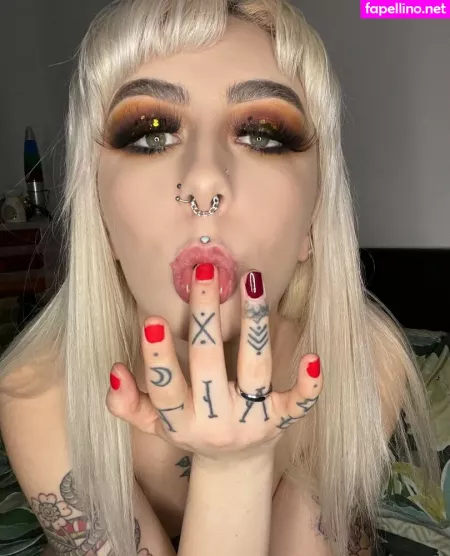 Modelmissbee OnlyFans Thumbnail #A0xXhh7wda