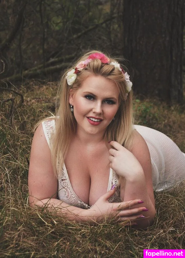 Megan Clarke, curvymia, modelsuk Nude Leaked OnlyFans Photo #AqHqY5ilZh