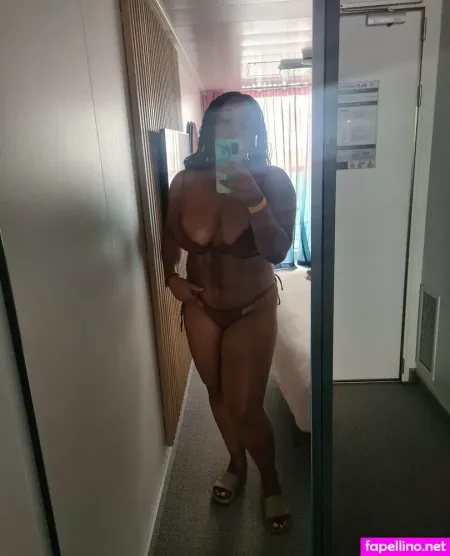 Modernbritishrose OnlyFans Thumbnail #GhW8XH32ua