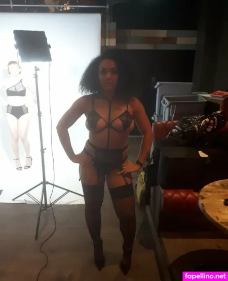 Modernbritishrose OnlyFans Thumbnail #HwuFHJIzCl