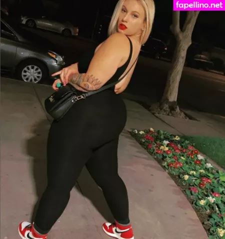 Moderndaymonroee OnlyFans Thumbnail #hwyGNj5APy