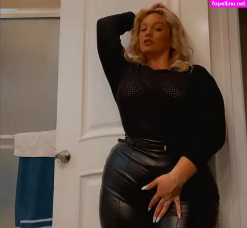 Moderndaymonroee OnlyFans Thumbnail #qdQuUO7bbP