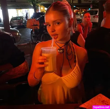 Moechtegernmieze OnlyFans Thumbnail #Y4bt1QFakC