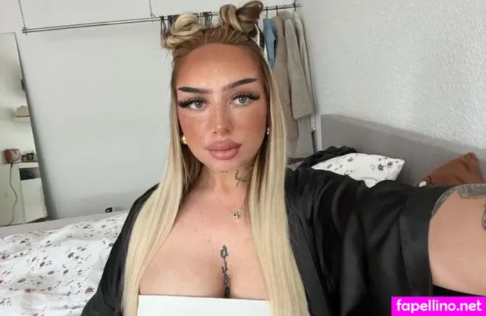 Moesha Nadine OnlyFans Thumbnail #DYGQ2ki12w