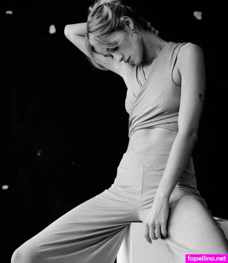 Mogli OnlyFans Thumbnail #A4pxdmo61y