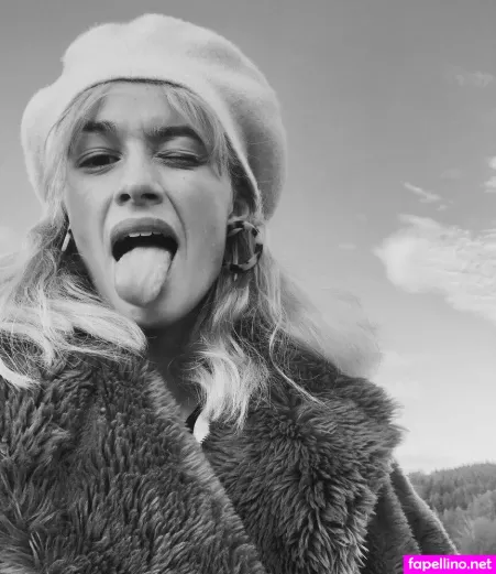 Mogli OnlyFans Thumbnail #KWlmXLi3uv