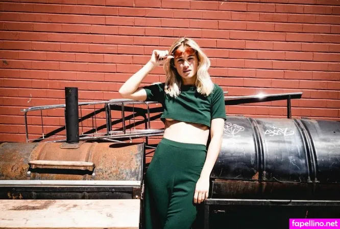 Mogli OnlyFans Thumbnail #pvMX7yQjZ3