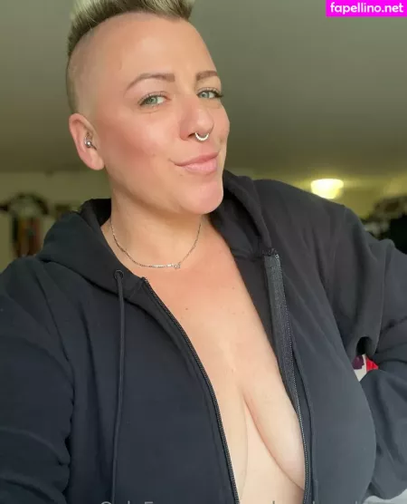 Mohawkgoddess OnlyFans Thumbnail #754vpLAlvX