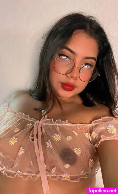 Mohnica OnlyFans Thumbnail #BVdoAoGMMo