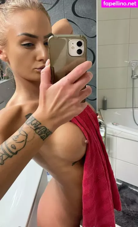 Moist Little Simoon OnlyFans Thumbnail #7m9XvKtzVC