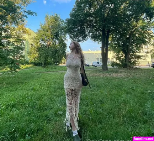 Molenrue OnlyFans Thumbnail #yuKYE15dtf