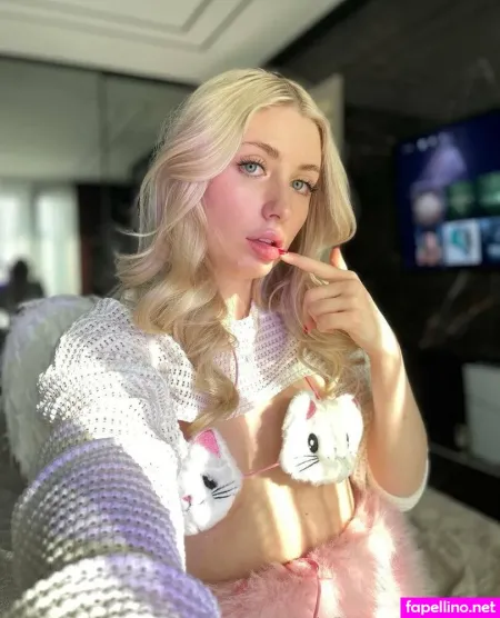 Molexis OnlyFans Thumbnail #I1fRF5cQi5