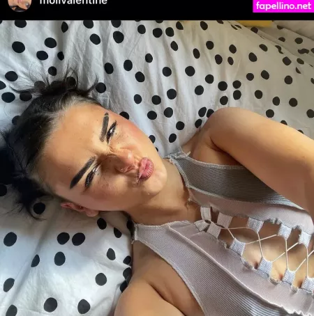Moll Valentine OnlyFans Thumbnail #a6wliinh8J