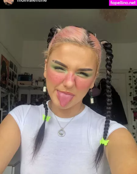 Moll Valentine OnlyFans Thumbnail #q9xJphA0Uv