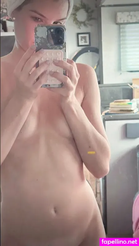 Molleigh Wallace OnlyFans Thumbnail #nN77XSxGl0