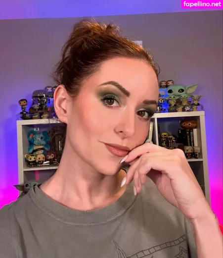 Mollie Damon OnlyFans Thumbnail #4YoGoUh6Cx