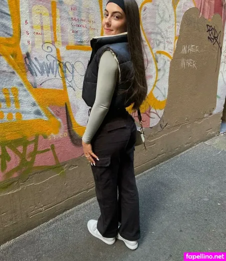 Mollie Fettroll OnlyFans Thumbnail #Vzz0gH6pz8
