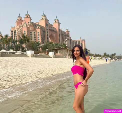 Mollie Lawrence OnlyFans Thumbnail #ScKyVzkLSO