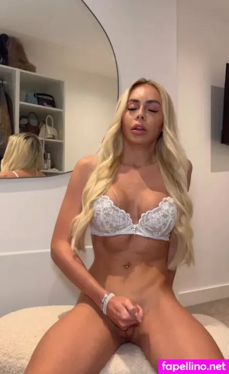 Molliemoans OnlyFans Thumbnail #V9DNxAabOi