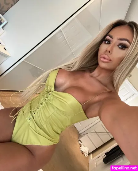 Molliemoans OnlyFans Thumbnail #XO4rtzf82J