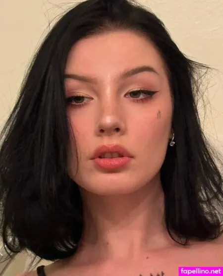 Molliganbitch OnlyFans Thumbnail #05N4RREx19