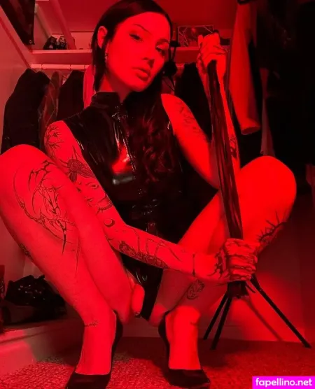 Molliganbitch1 OnlyFans Thumbnail #sqTR4RLySg
