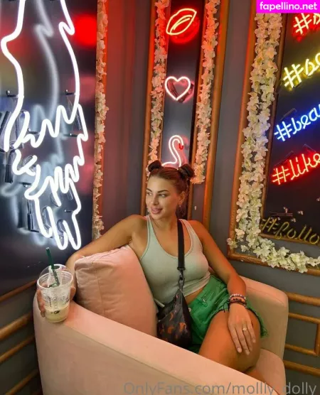 Mollly Dolly OnlyFans Thumbnail #KOGmXUm2Xq