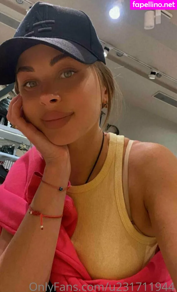 _moly_dolly, mollly_dolly Nude Leaked OnlyFans Photo #NrPyxYdjng