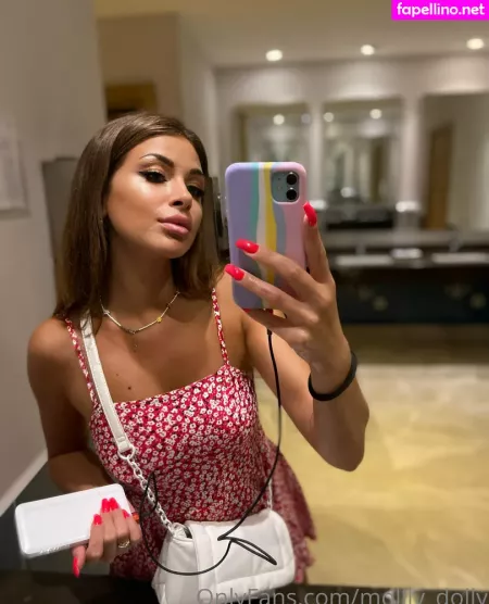 Mollly Dolly OnlyFans Thumbnail #htHgZ2jVCM