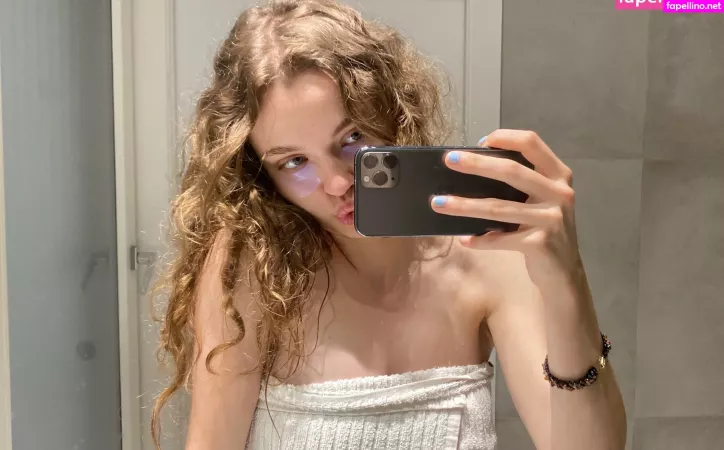 Molllyy OnlyFans Thumbnail #R86ukaSsnb