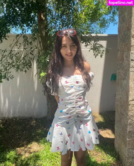 Molly Bl0om OnlyFans Thumbnail #c4CRSpQwol