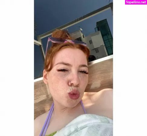 Molly Capper OnlyFans Thumbnail #JyB5KzdIC0