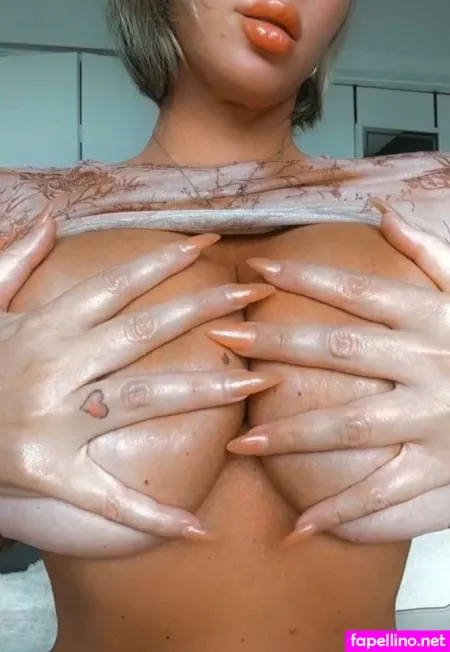 Molly Cavalli 5 OnlyFans Thumbnail #uRCjFrx8t7