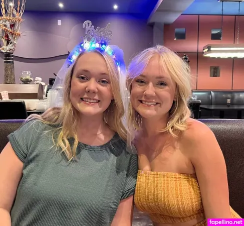 Molly Chriss OnlyFans Thumbnail #SmuJ3lltBI