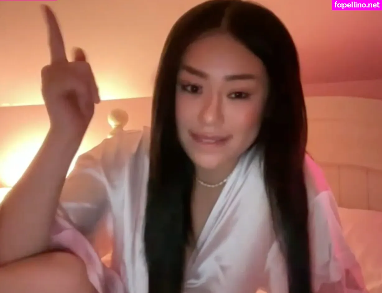 mollytwonames Nude Leaked OnlyFans Photo #PNvTykSi0S