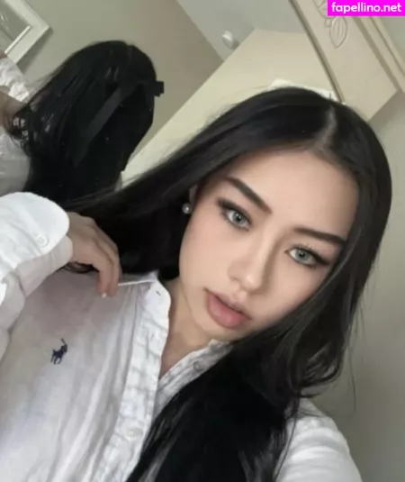 Molly Doris OnlyFans Thumbnail #zZmp85HSUE