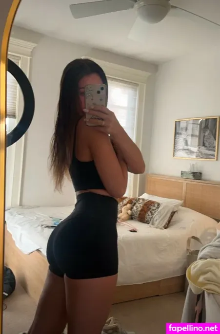 Molly E OnlyFans Thumbnail #2TAGI9BivM