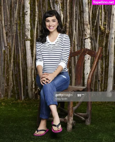 Molly Ephraim OnlyFans Thumbnail #ECjMMFGu5k