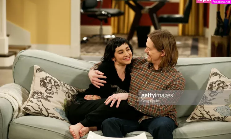 Molly Ephraim OnlyFans Thumbnail #WrHp68Hvrx