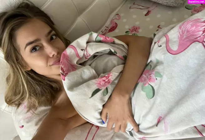 Molly Evans OnlyFans Thumbnail #5SqYLADnoq