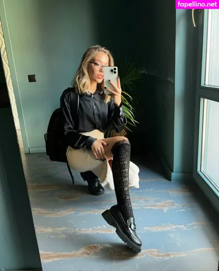 Molly Evans OnlyFans Thumbnail #f6rUjKNjhC