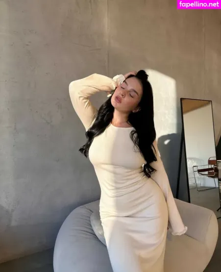 Molly Fit OnlyFans Thumbnail #IuiJyiGcxV