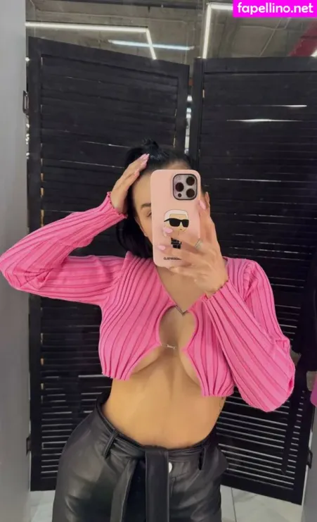 Molly Fit OnlyFans Thumbnail #yEgUEJwQRm