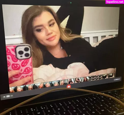 Molly Georgia Leach OnlyFans Thumbnail #N2Qpg1aAKB