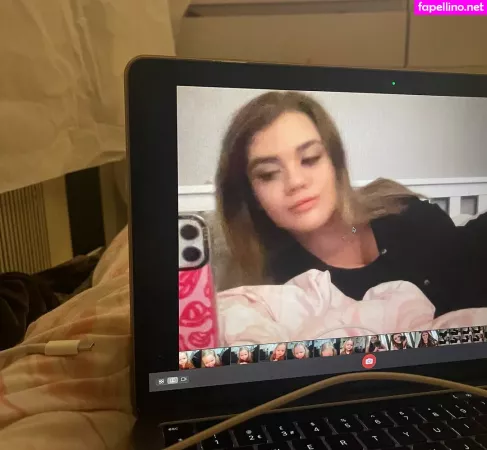 Molly Georgia Leach OnlyFans Thumbnail #ax6W2X6CFj