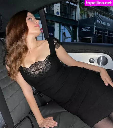 Molly Gordon OnlyFans Thumbnail #9nNvnm2zcD